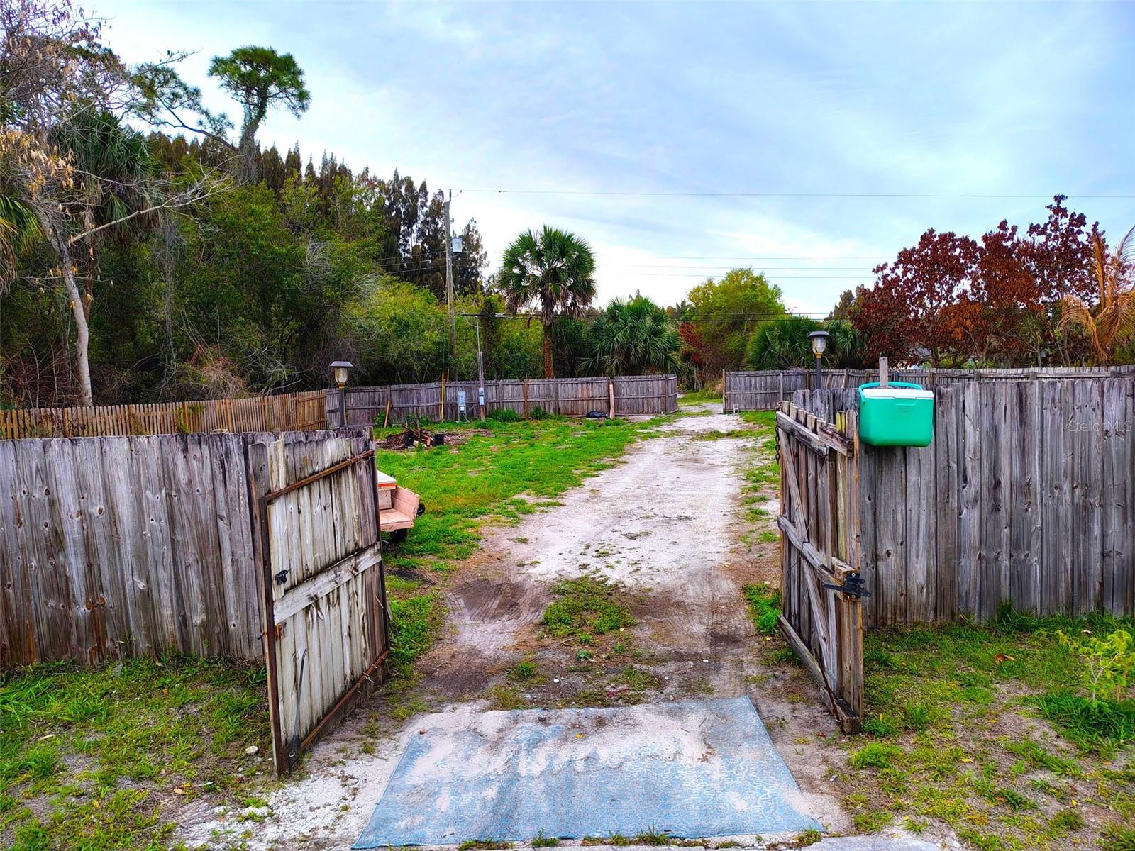 Image 4 of 20 For 6430 86th Lane