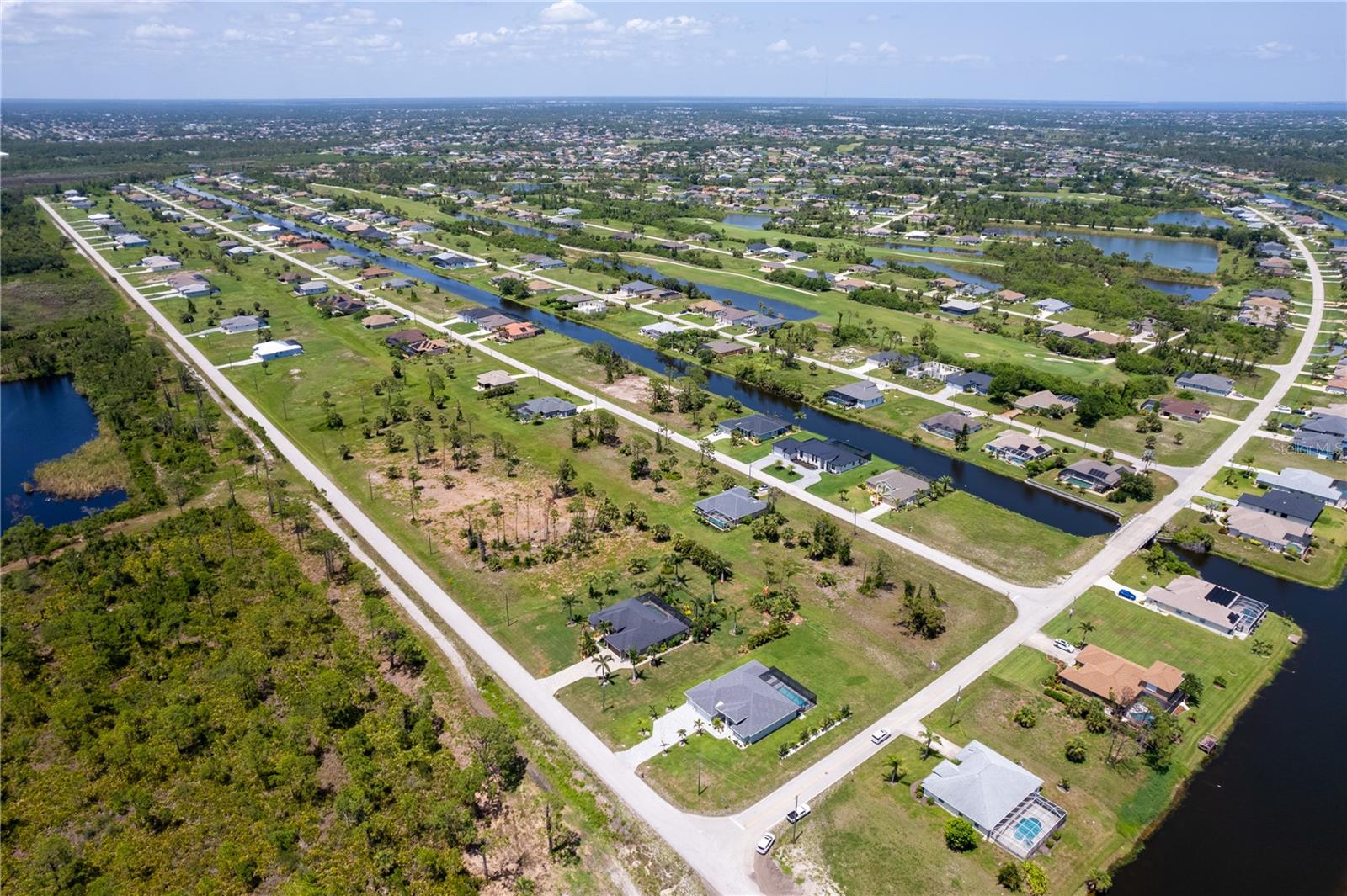 Image 2 of 38 For 235 Rotonda Boulevard S