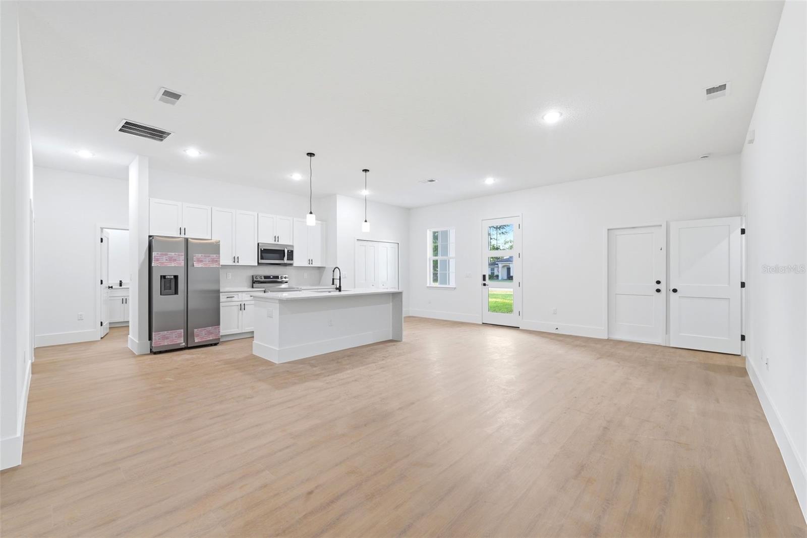 Image 12 of 36 For 559 Heronsbill Lane