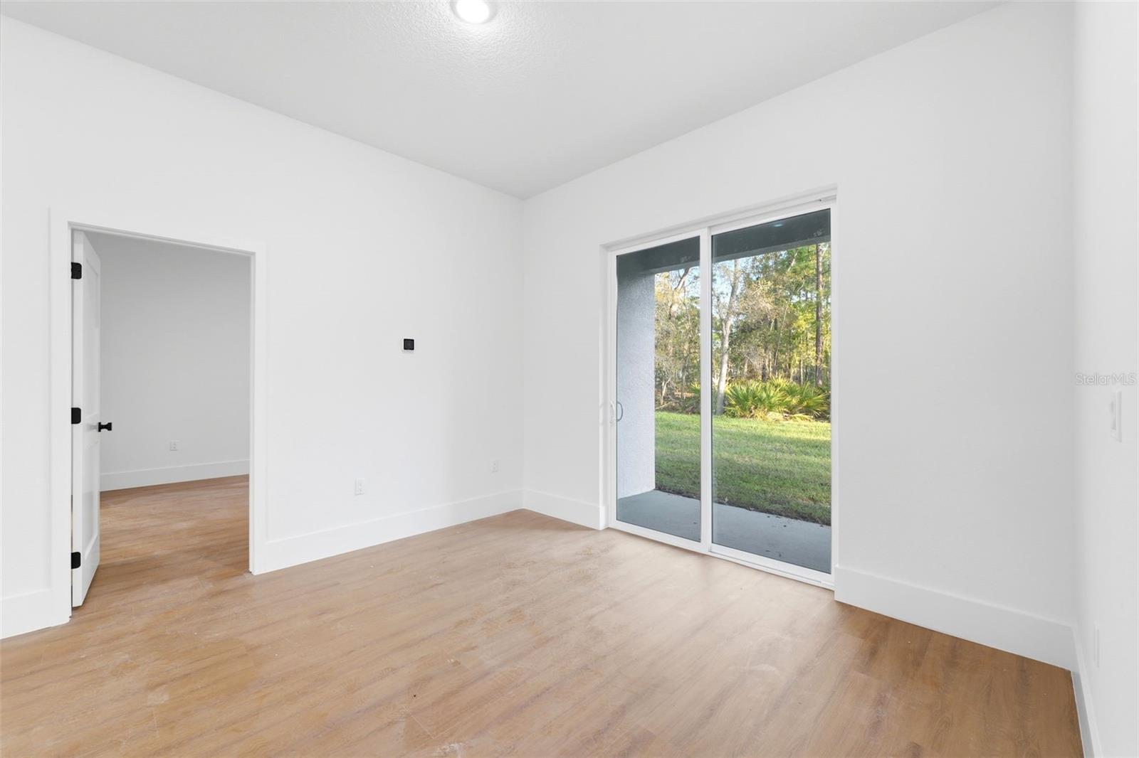 Image 20 of 36 For 559 Heronsbill Lane