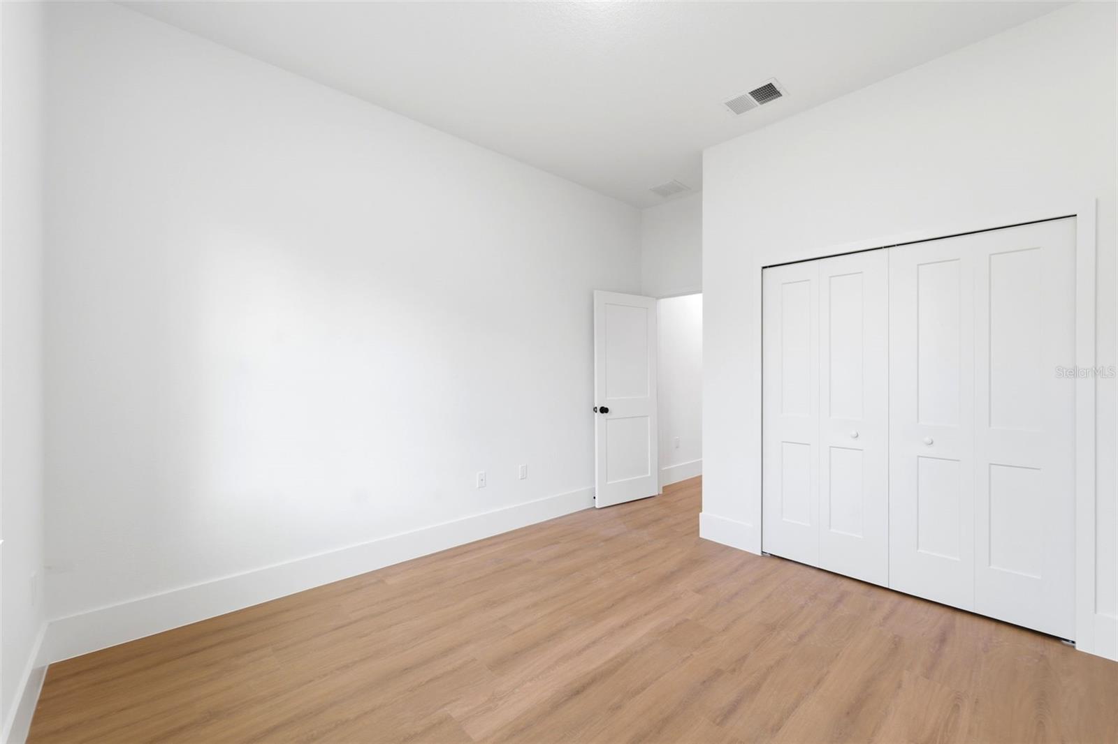 Image 33 of 36 For 559 Heronsbill Lane