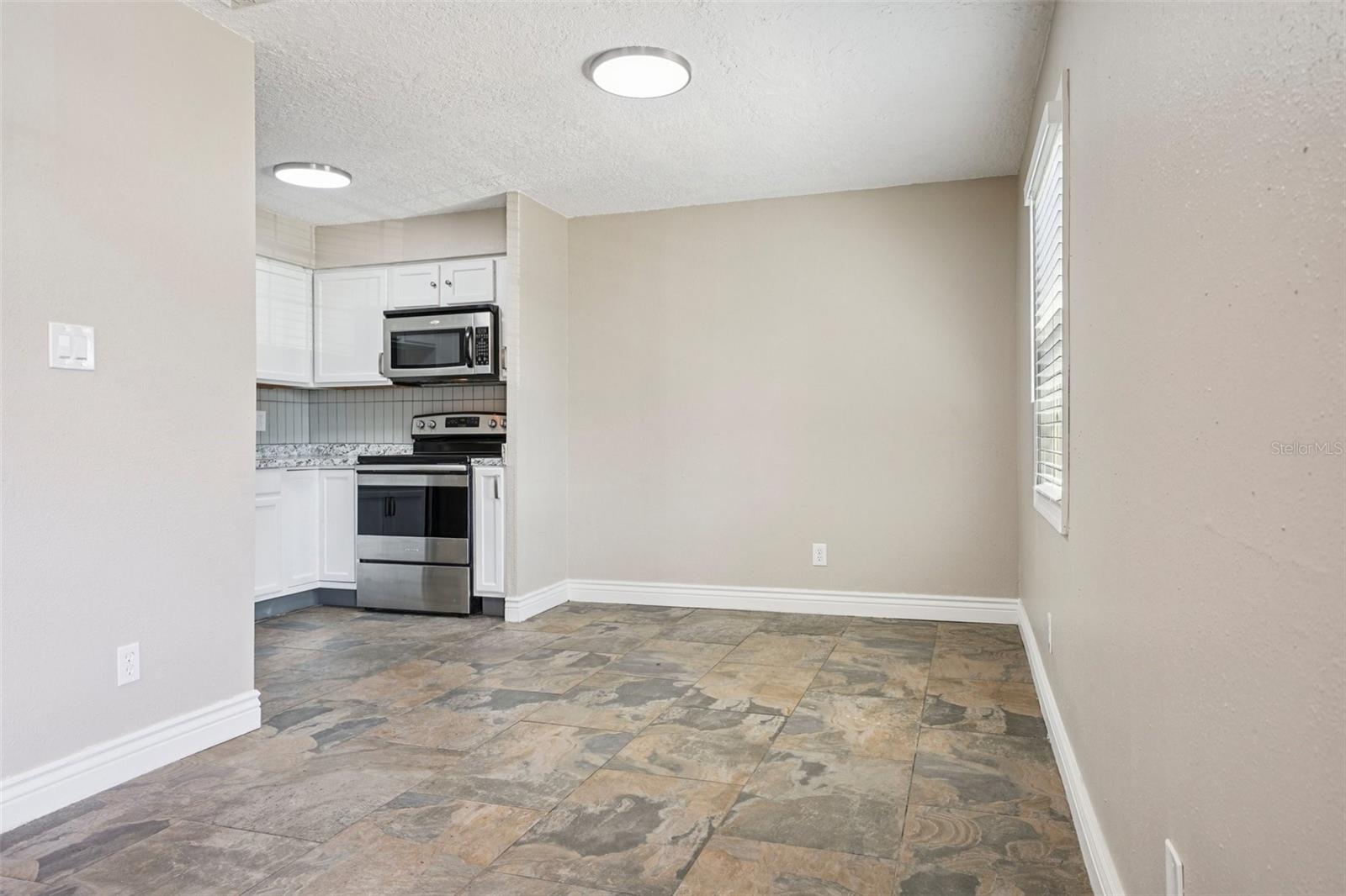 Image 6 of 34 For 119 Georgetown Drive D