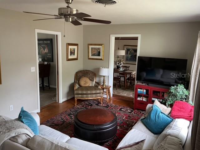 Image 6 of 13 For 210 Alpine Drive