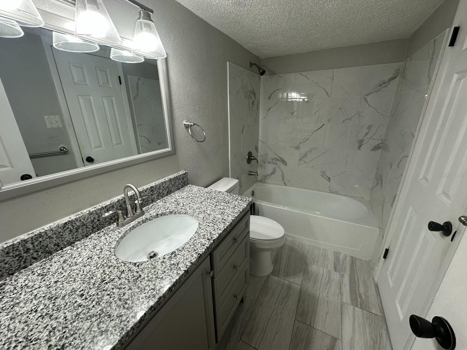 Image 12 of 21 For 3772 Idlebrook Circle 108