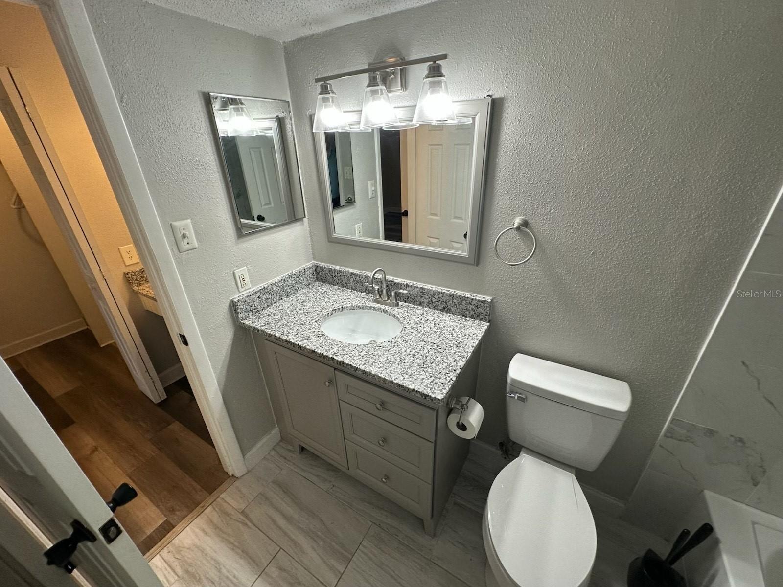 Image 13 of 21 For 3772 Idlebrook Circle 108