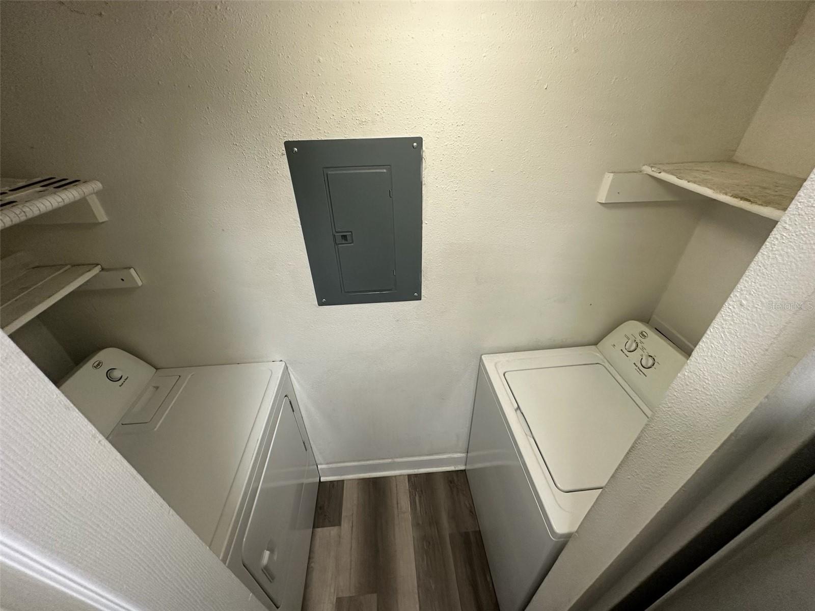 Image 8 of 21 For 3772 Idlebrook Circle 108