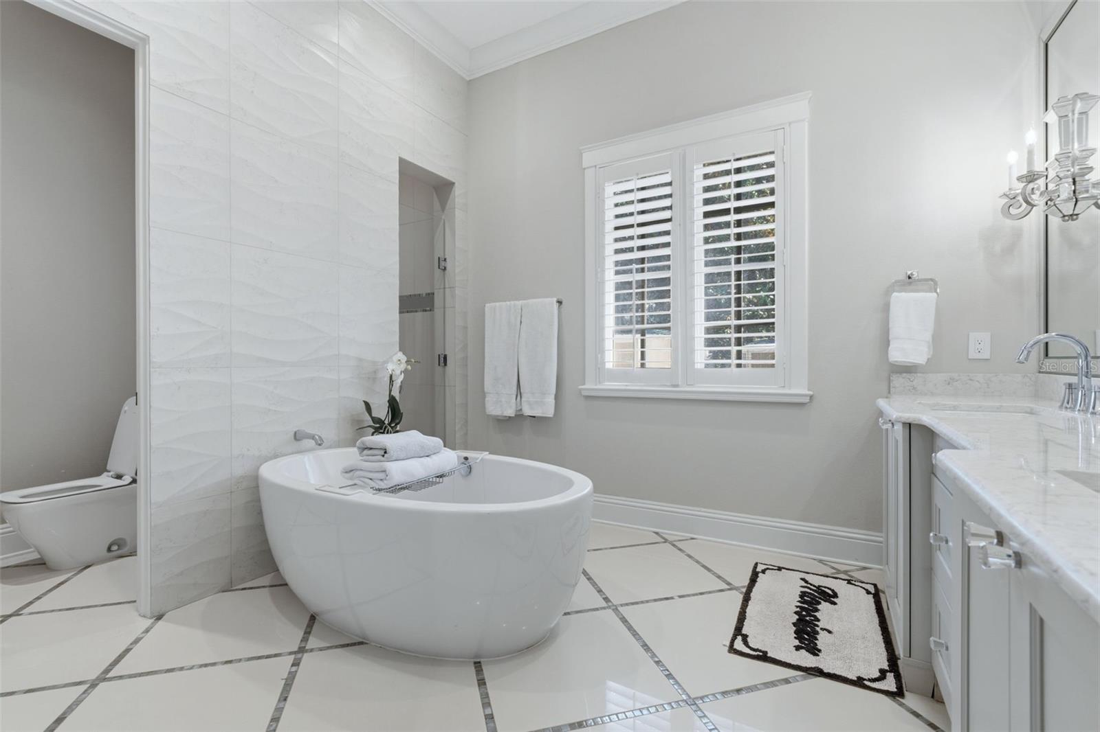 Image 40 of 84 For 1529 Holts Grove Circle