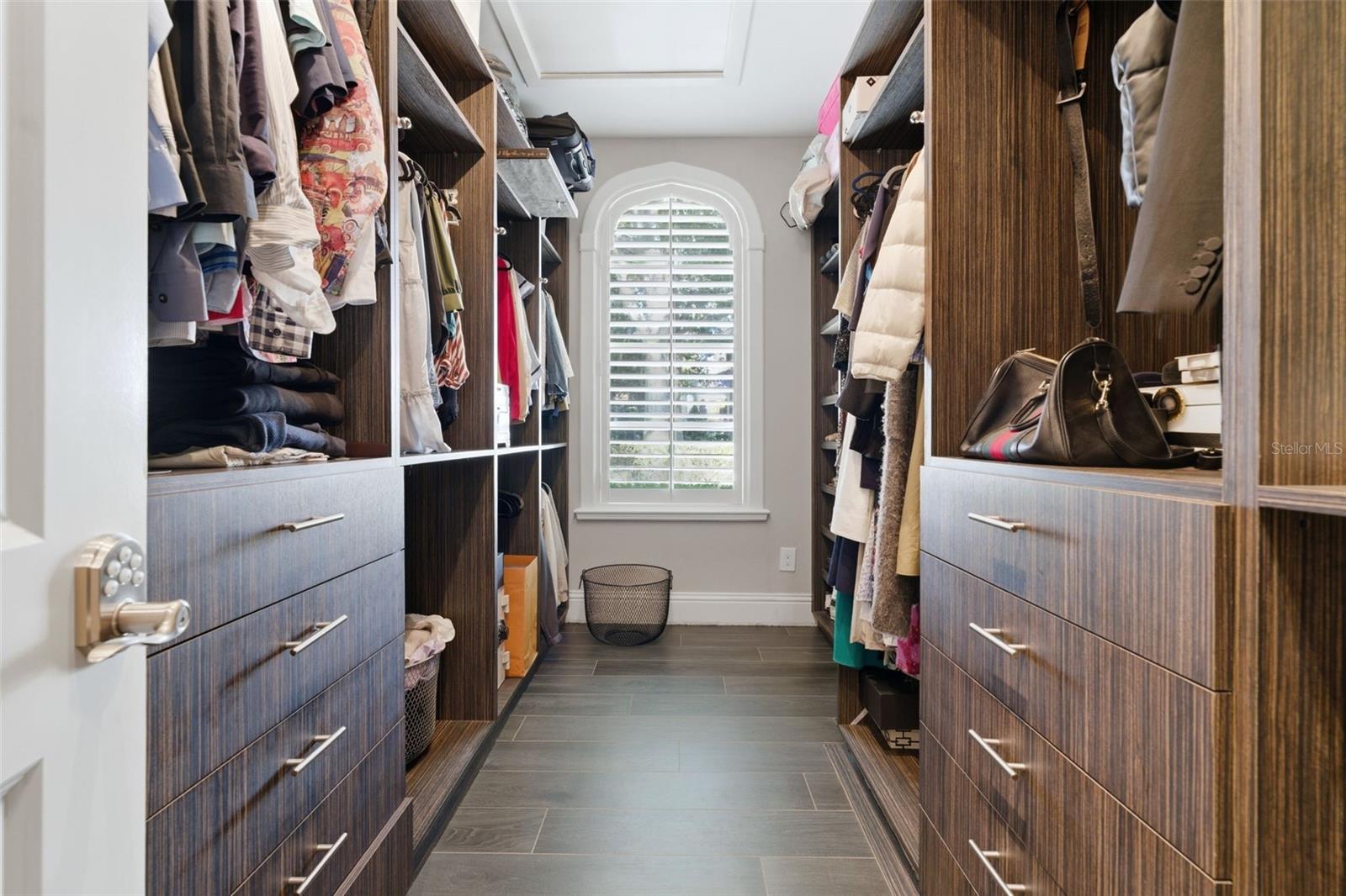 Image 43 of 84 For 1529 Holts Grove Circle