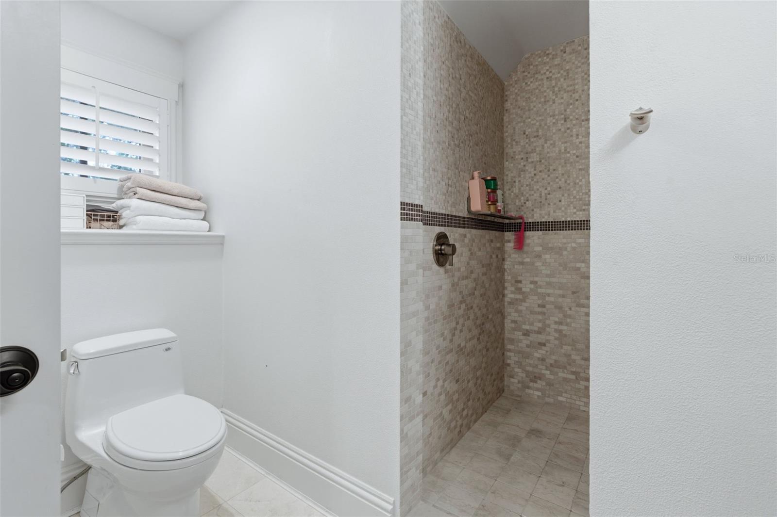 Image 51 of 84 For 1529 Holts Grove Circle