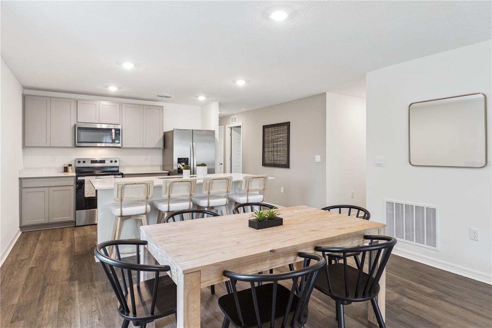 Image 13 of 33 For 1106 Amber Waves Road