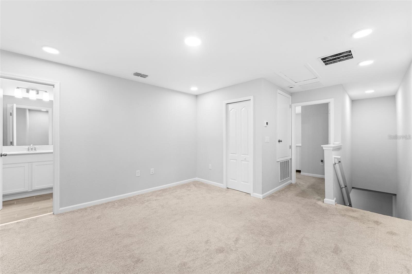 Image 15 of 27 For 3137 Riverboat Way