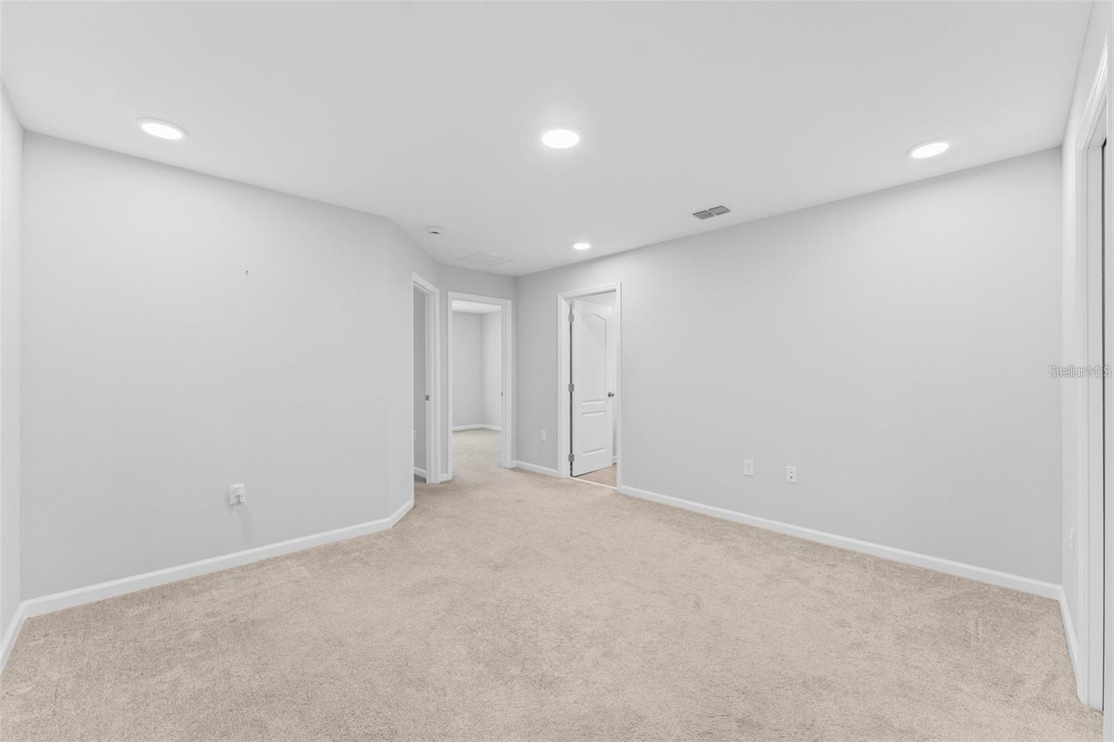 Image 17 of 27 For 3137 Riverboat Way