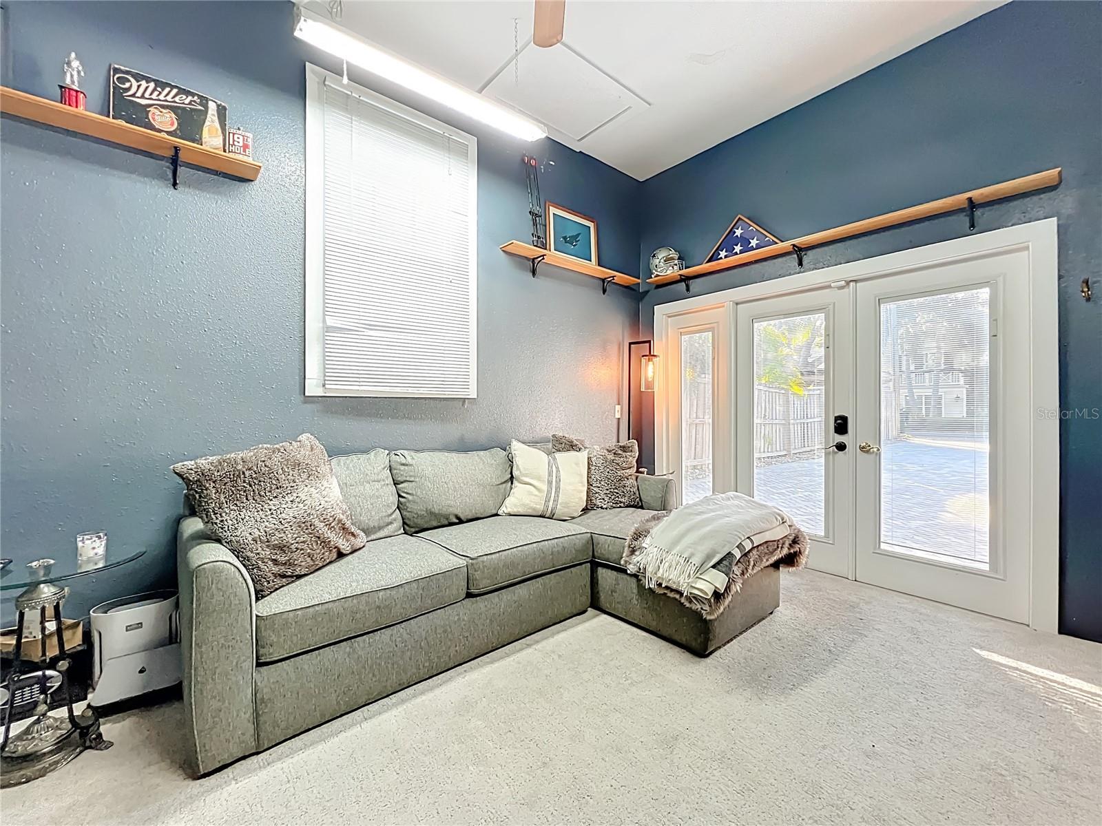 Image 17 of 25 For 1209 Clouser Avenue