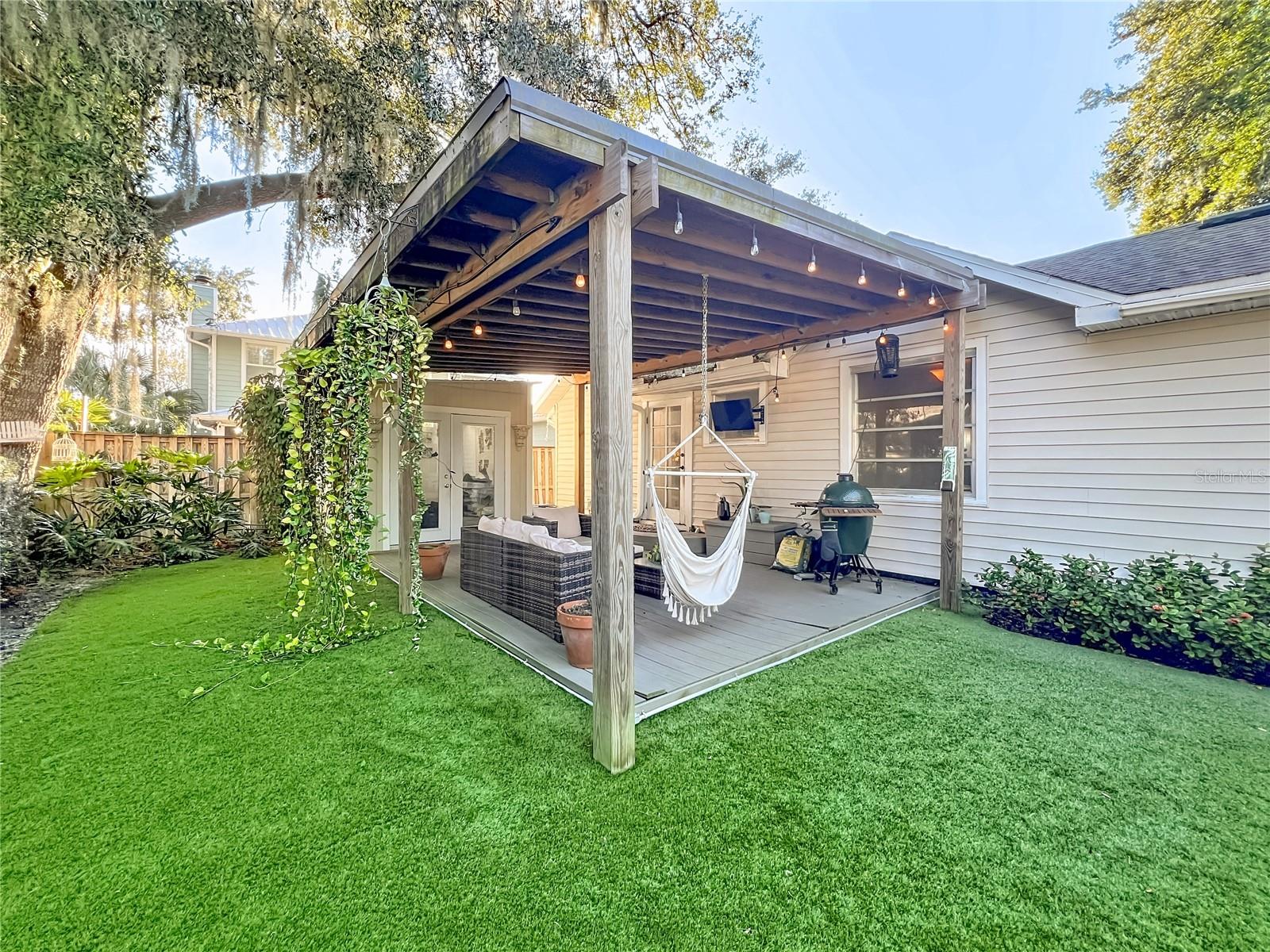 Image 21 of 25 For 1209 Clouser Avenue