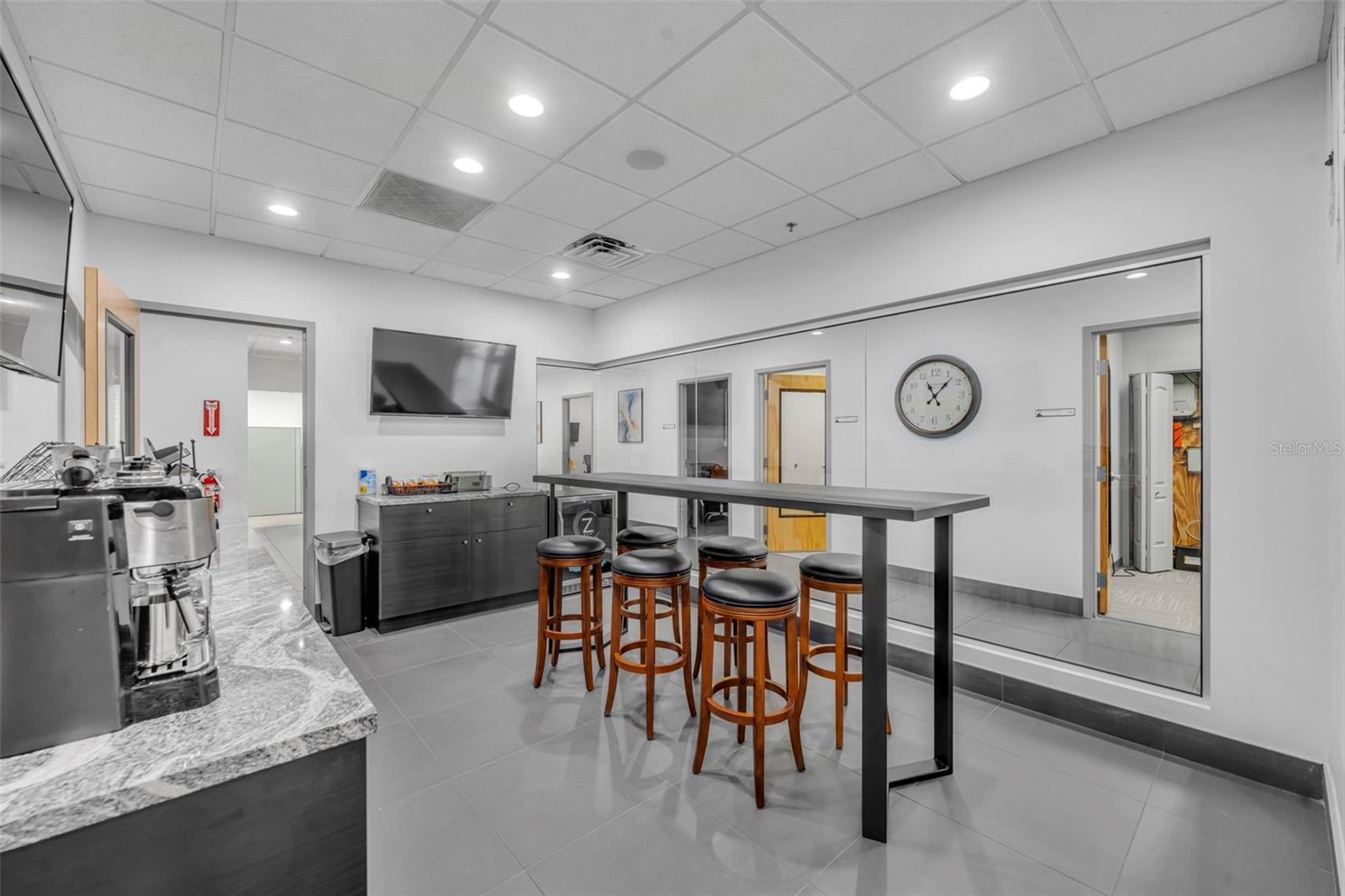 Image 13 of 77 For 265 Hunt Park Cove