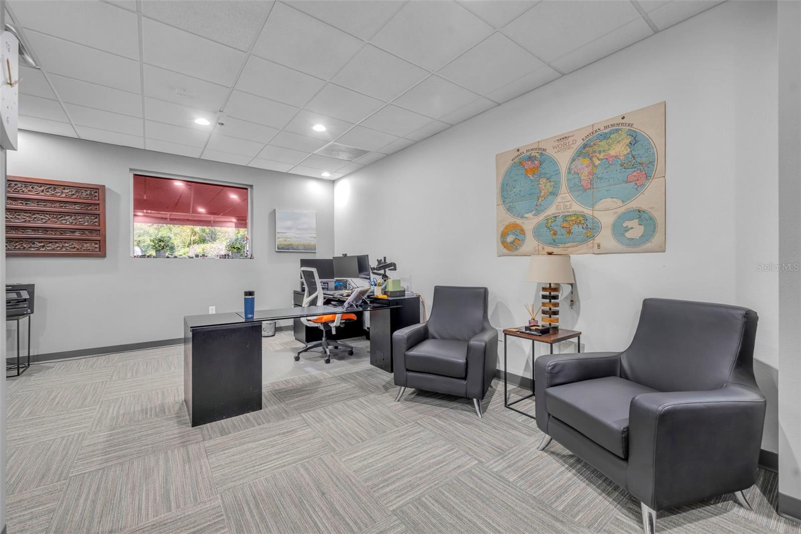 Image 19 of 77 For 265 Hunt Park Cove