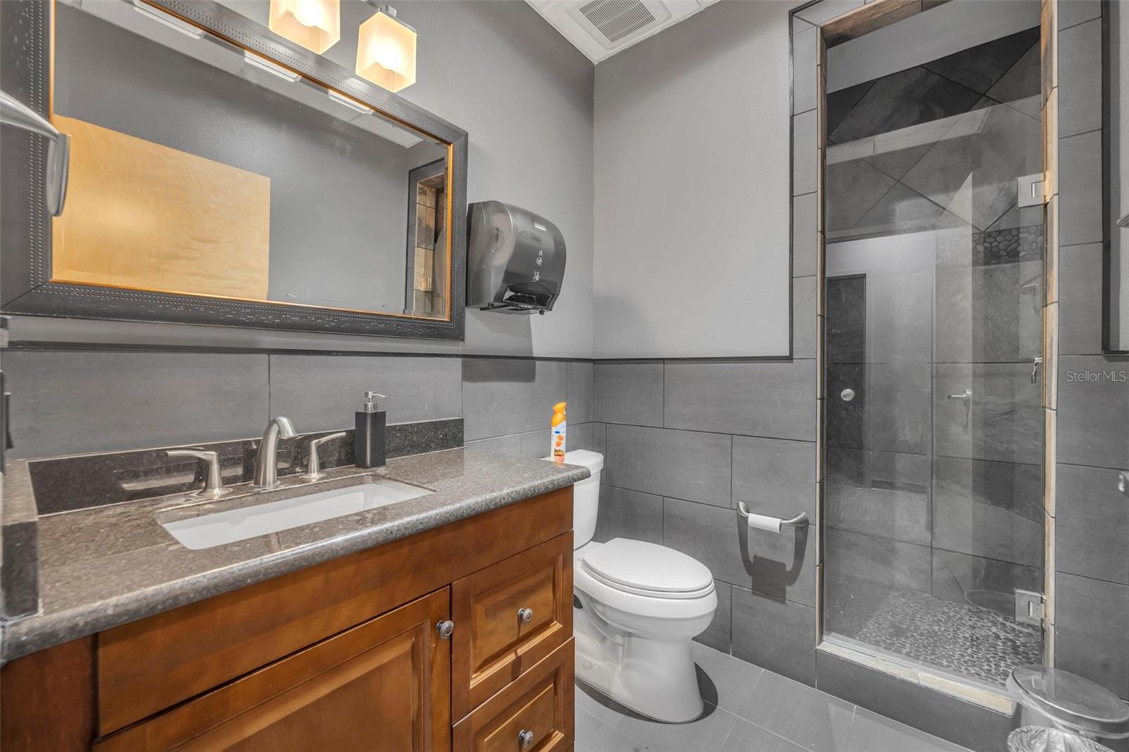 Image 23 of 77 For 265 Hunt Park Cove