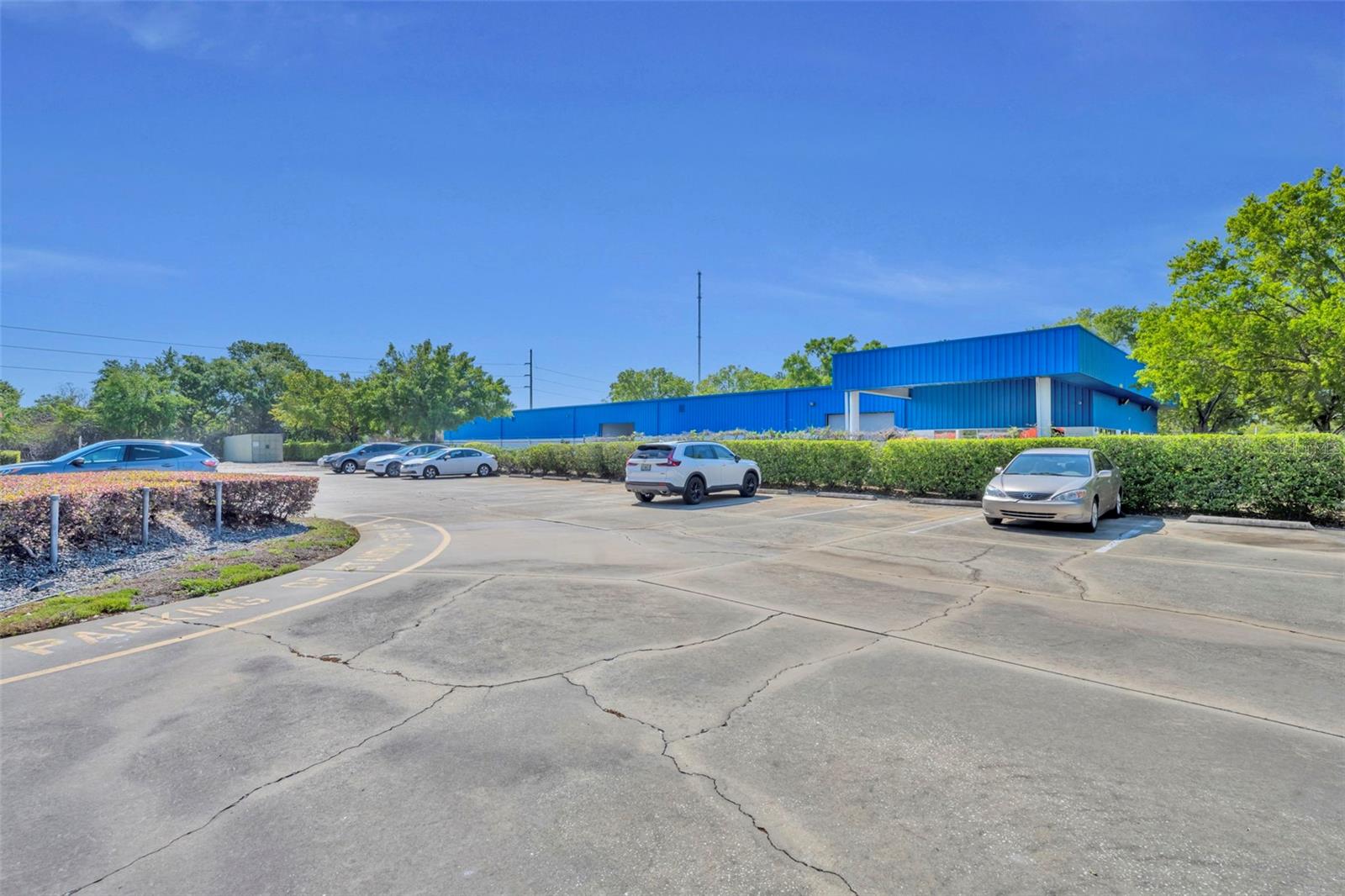 Image 48 of 77 For 265 Hunt Park Cove