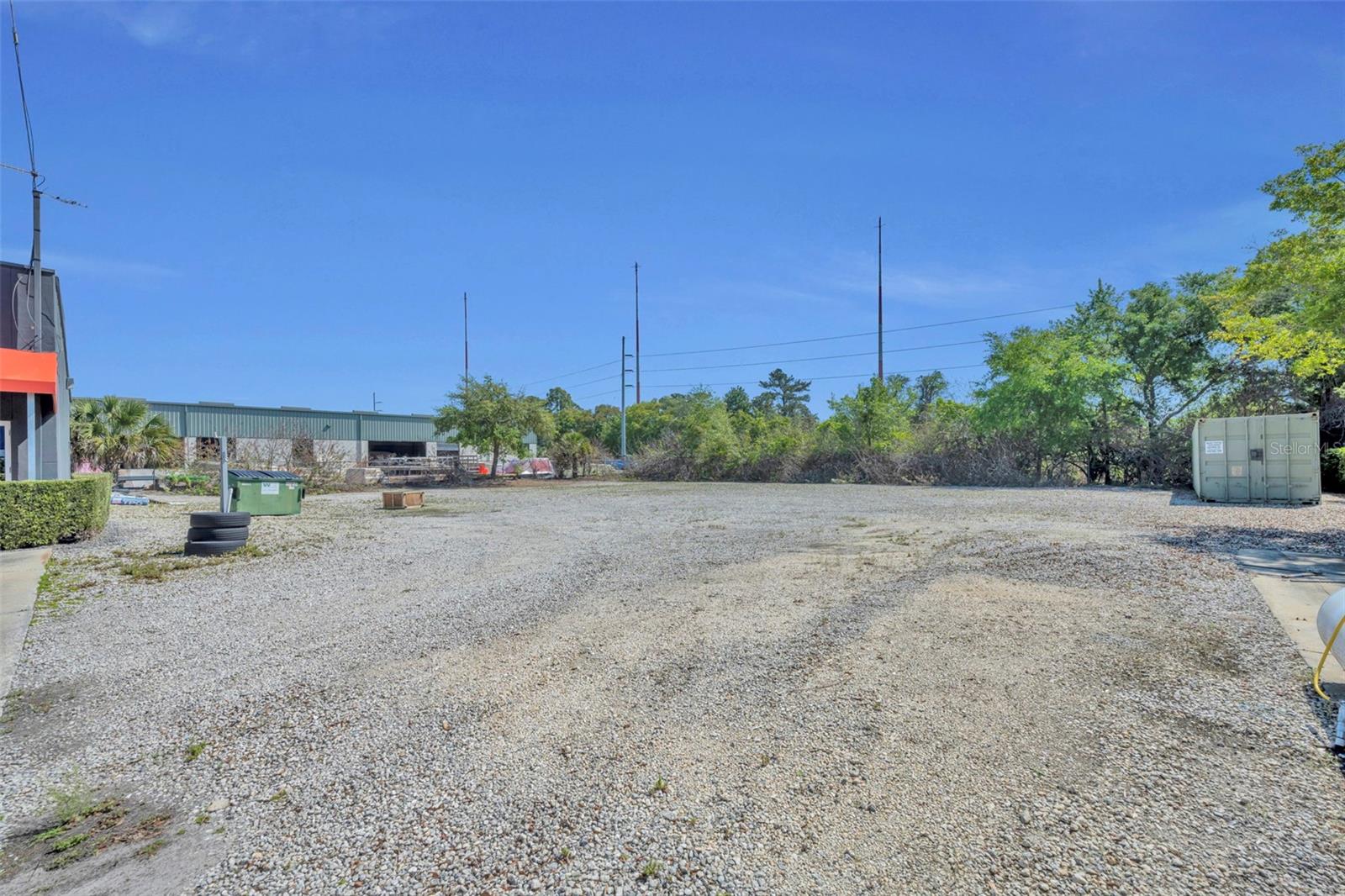 Image 52 of 77 For 265 Hunt Park Cove