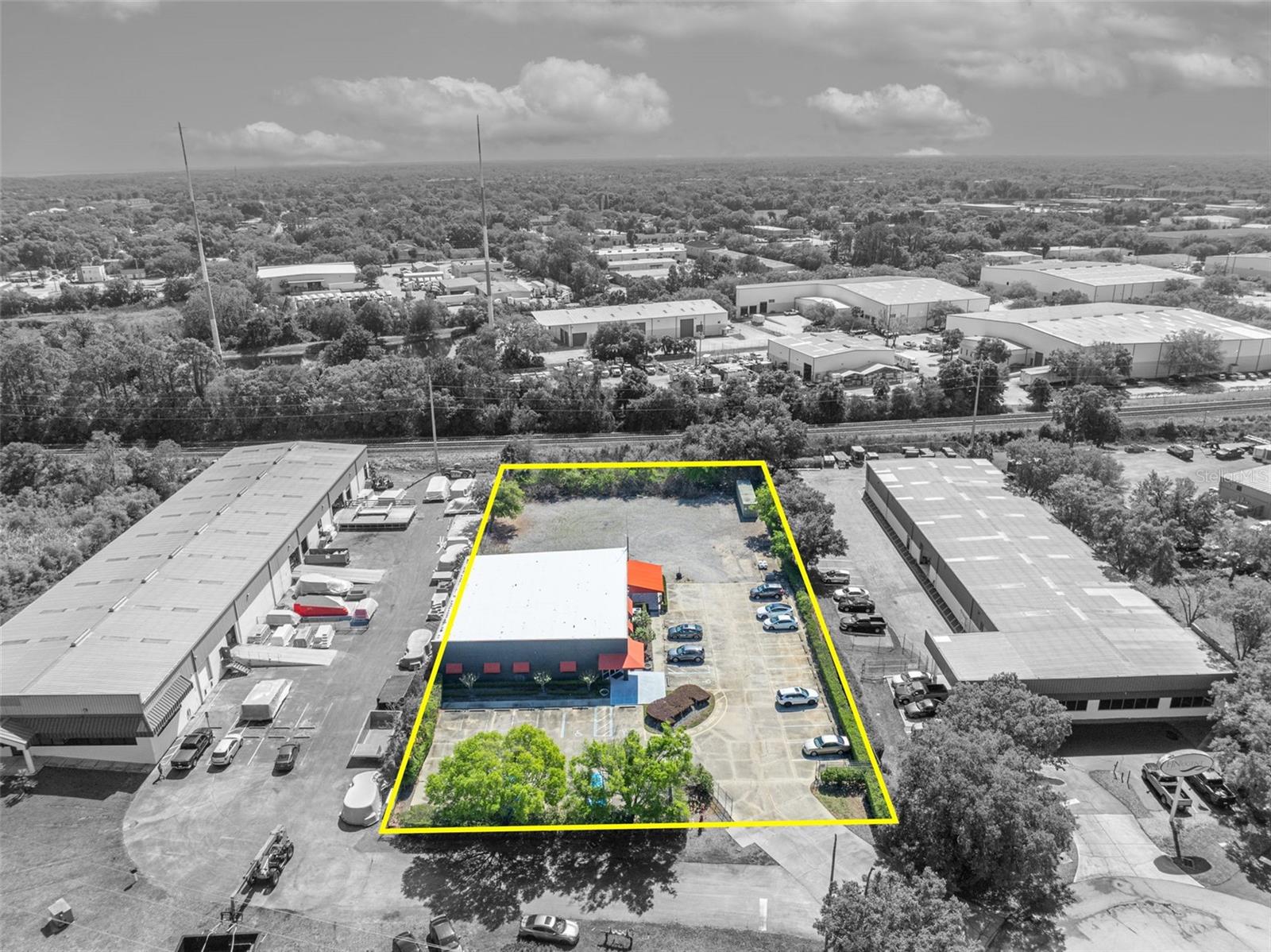 Image 62 of 77 For 265 Hunt Park Cove