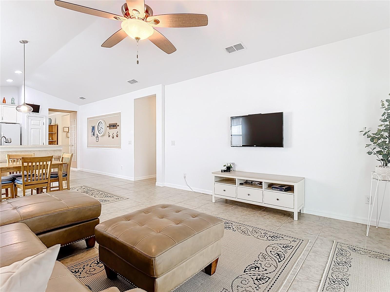 Image 21 of 45 For 3447 Harlequin Drive