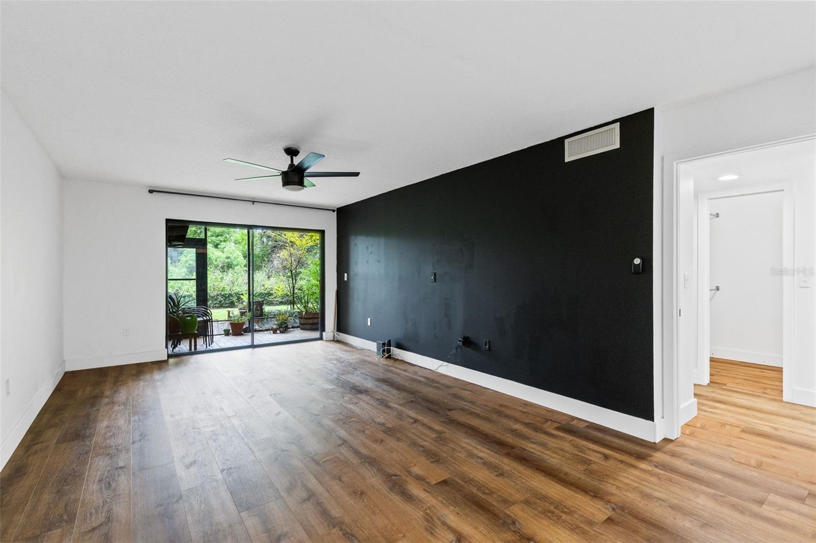 Image 10 of 29 For 4101 Fairview Vista Point 131