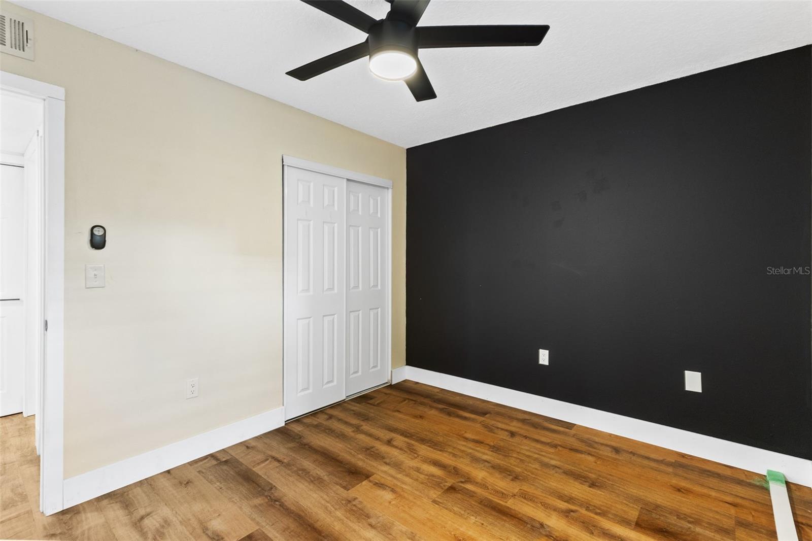 Image 11 of 29 For 4101 Fairview Vista Point 131