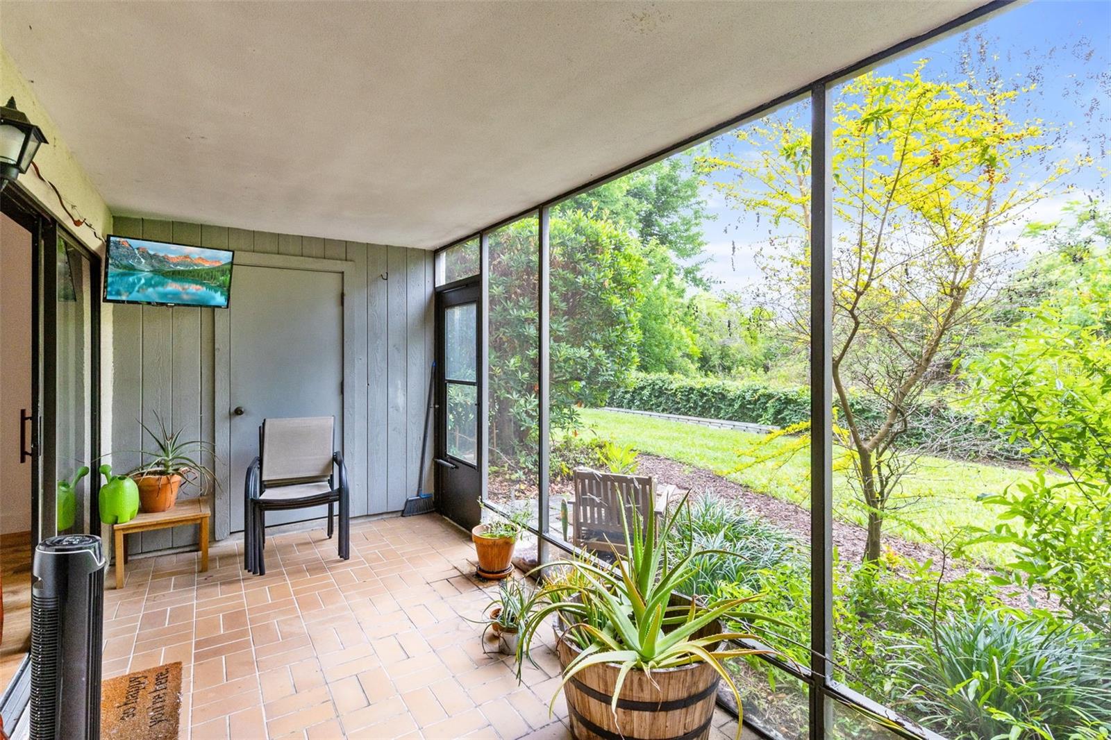 Image 18 of 29 For 4101 Fairview Vista Point 131