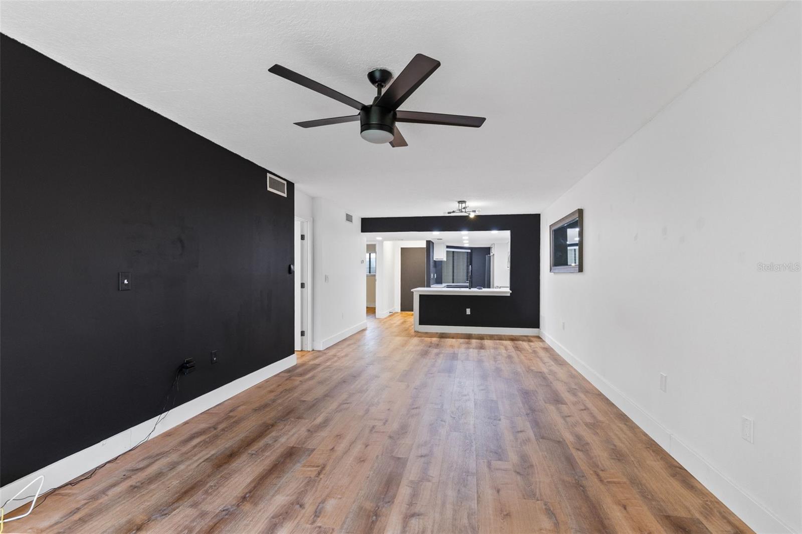 Image 8 of 29 For 4101 Fairview Vista Point 131