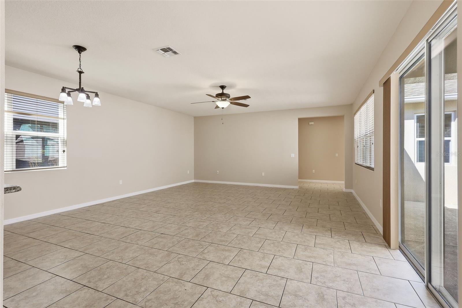 Image 11 of 56 For 14834 Bahama Swallow Boulevard