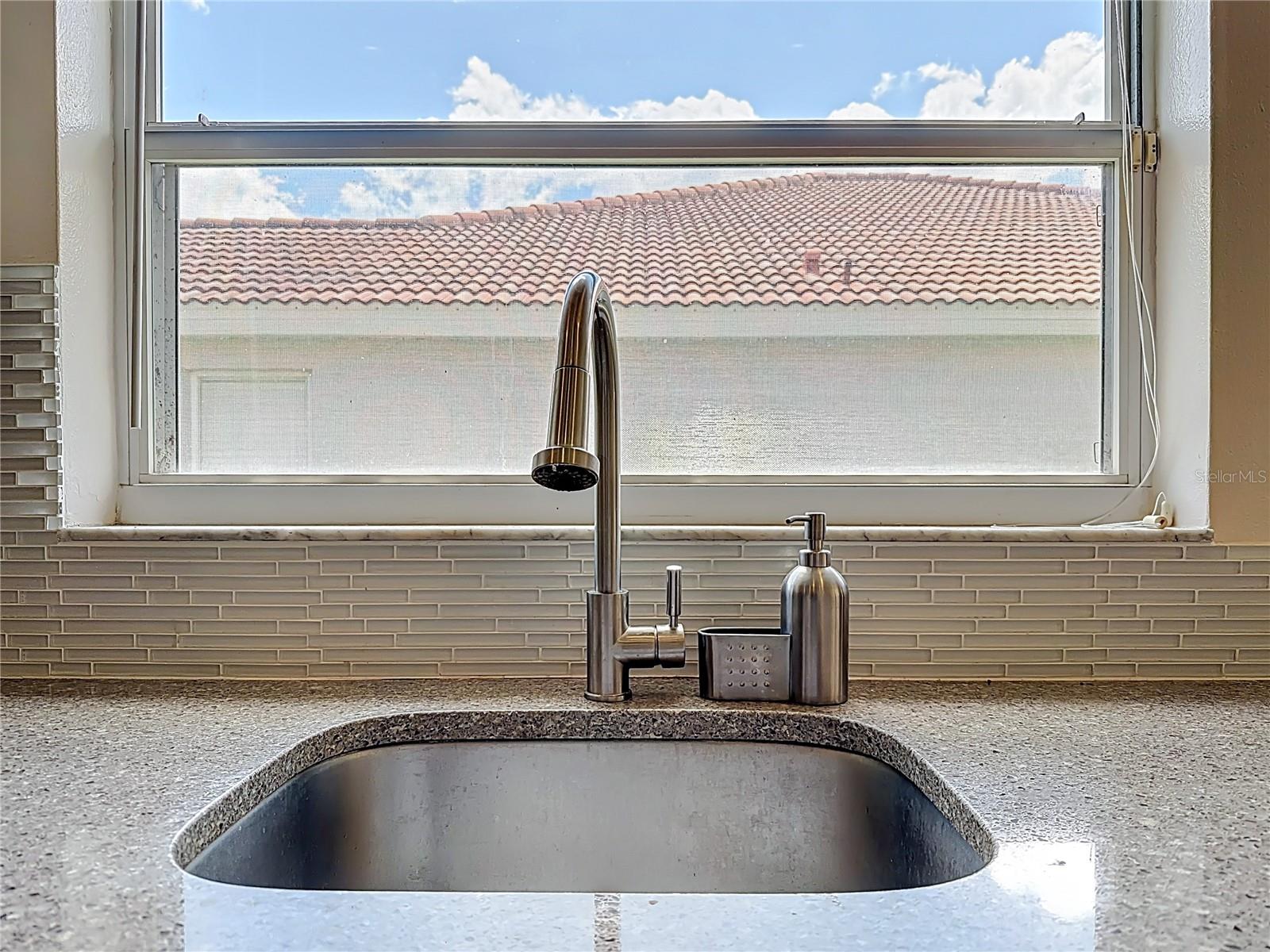 Image 15 of 49 For 11438 Arborside Bend Way