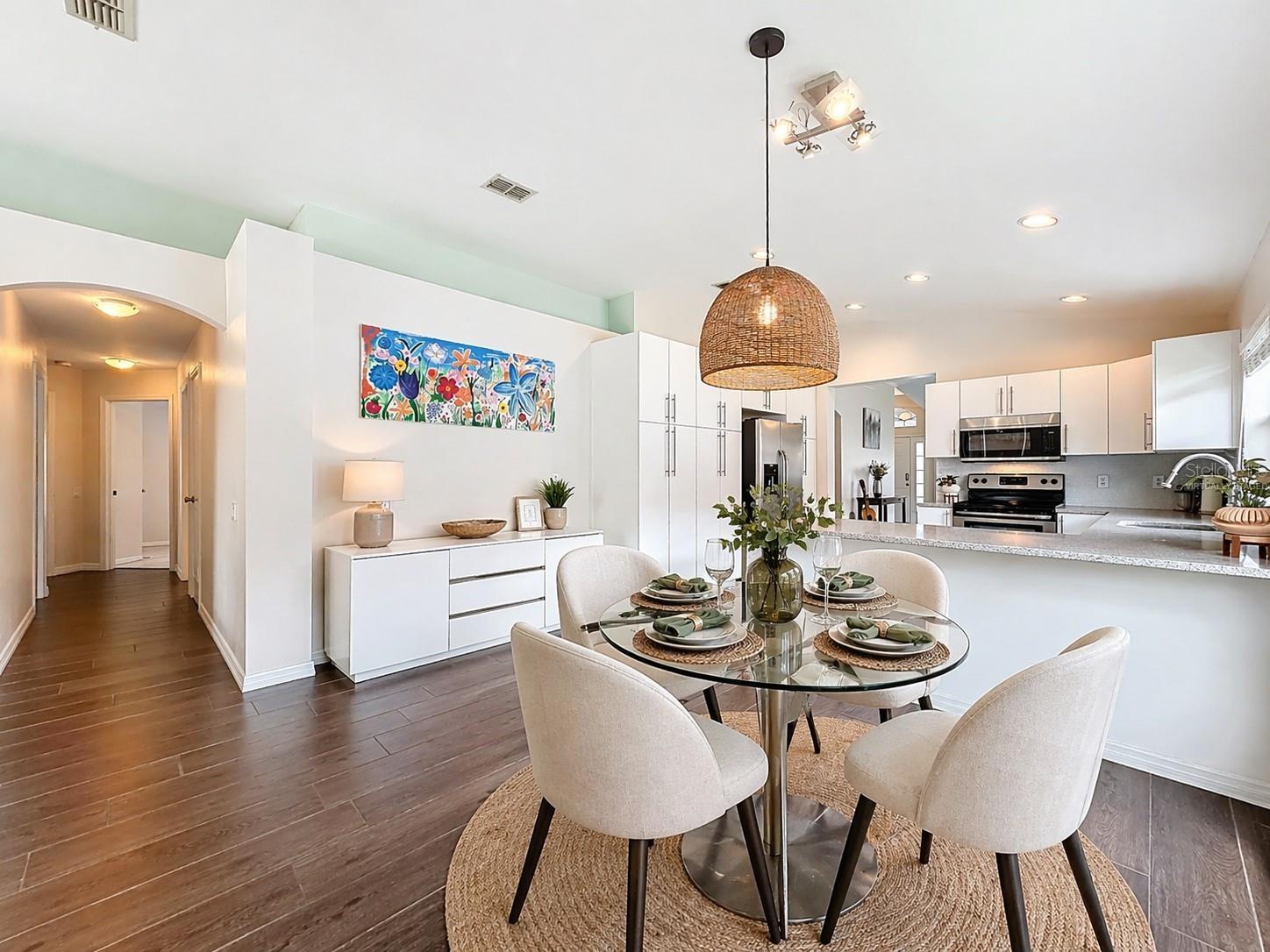 Image 21 of 49 For 11438 Arborside Bend Way