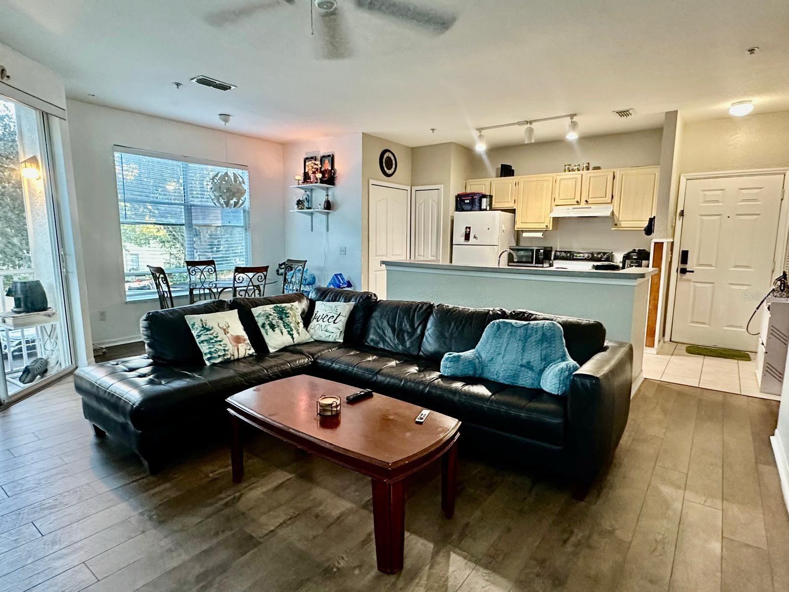 Image 8 of 15 For 2718 Maitland Crossing Way 207