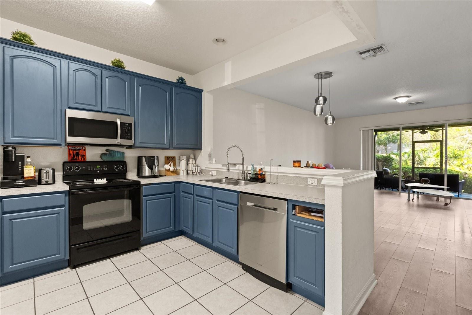 Image 4 of 15 For 2160 Stockton Drive