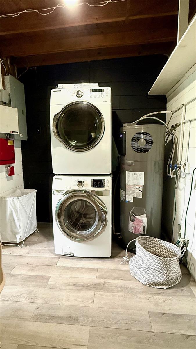 Image 14 of 17 For 1916 Hastings Street