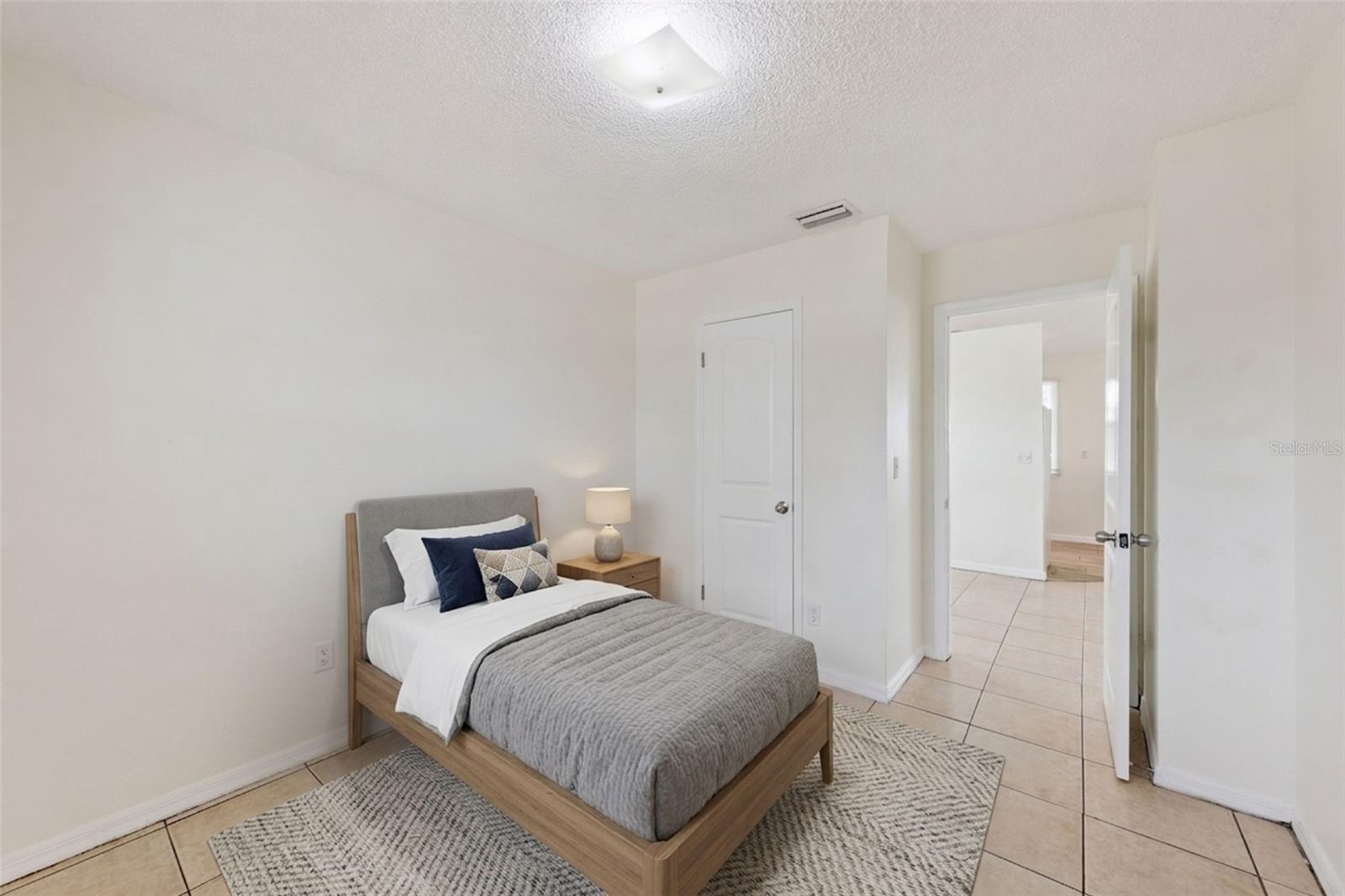 Image 14 of 18 For 212 Ridgecrest Loop