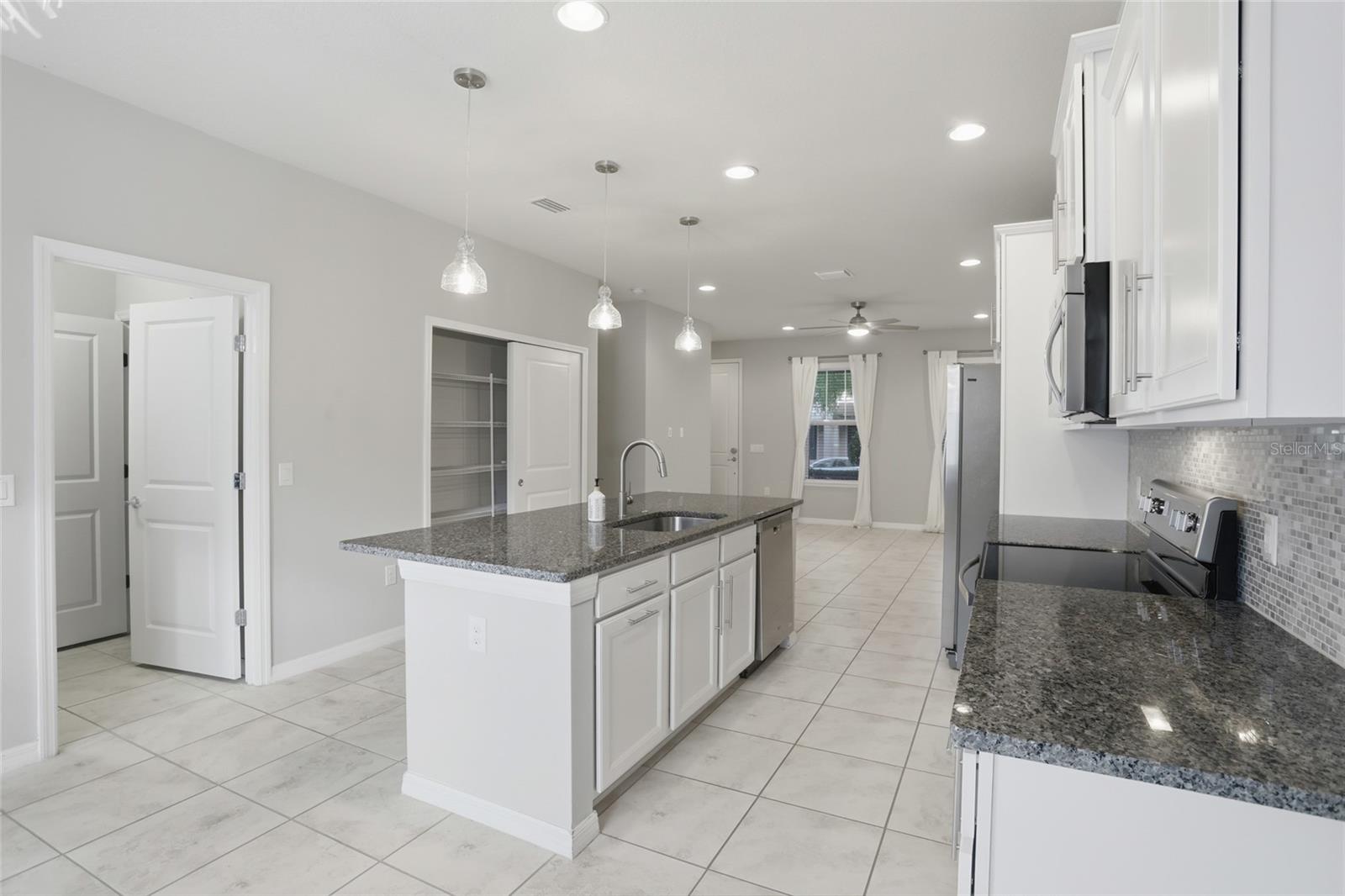 Image 10 of 53 For 7230 Duxbury Lane