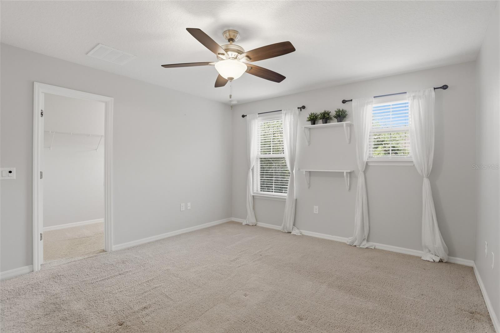 Image 27 of 53 For 7230 Duxbury Lane