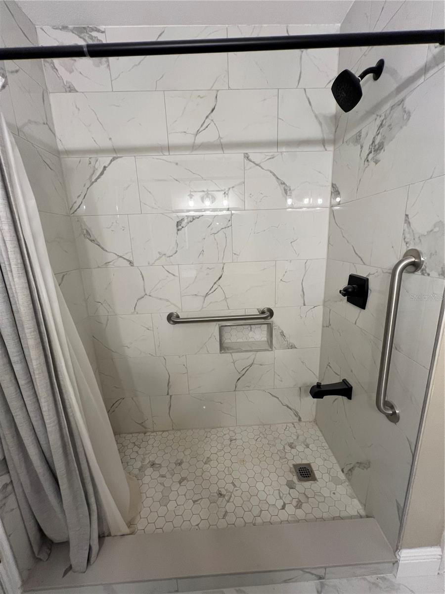 Image 24 of 52 For 2477 Thacker Trail