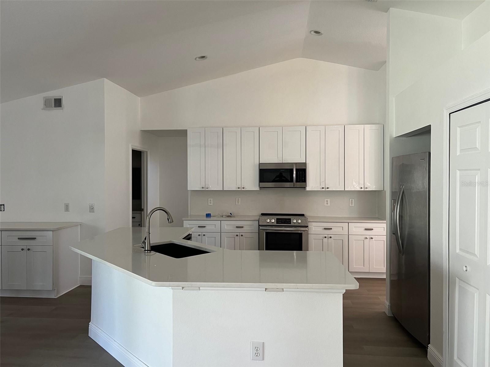 Image 3 of 52 For 2477 Thacker Trail