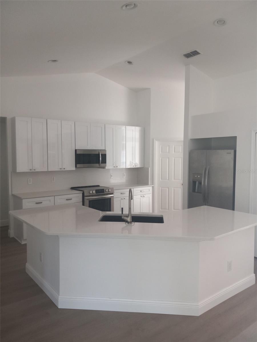 Image 4 of 52 For 2477 Thacker Trail