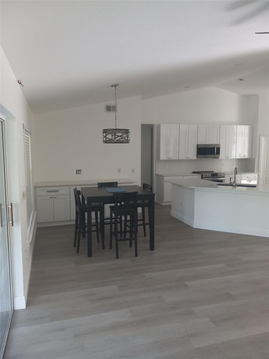 Image 5 of 52 For 2477 Thacker Trail