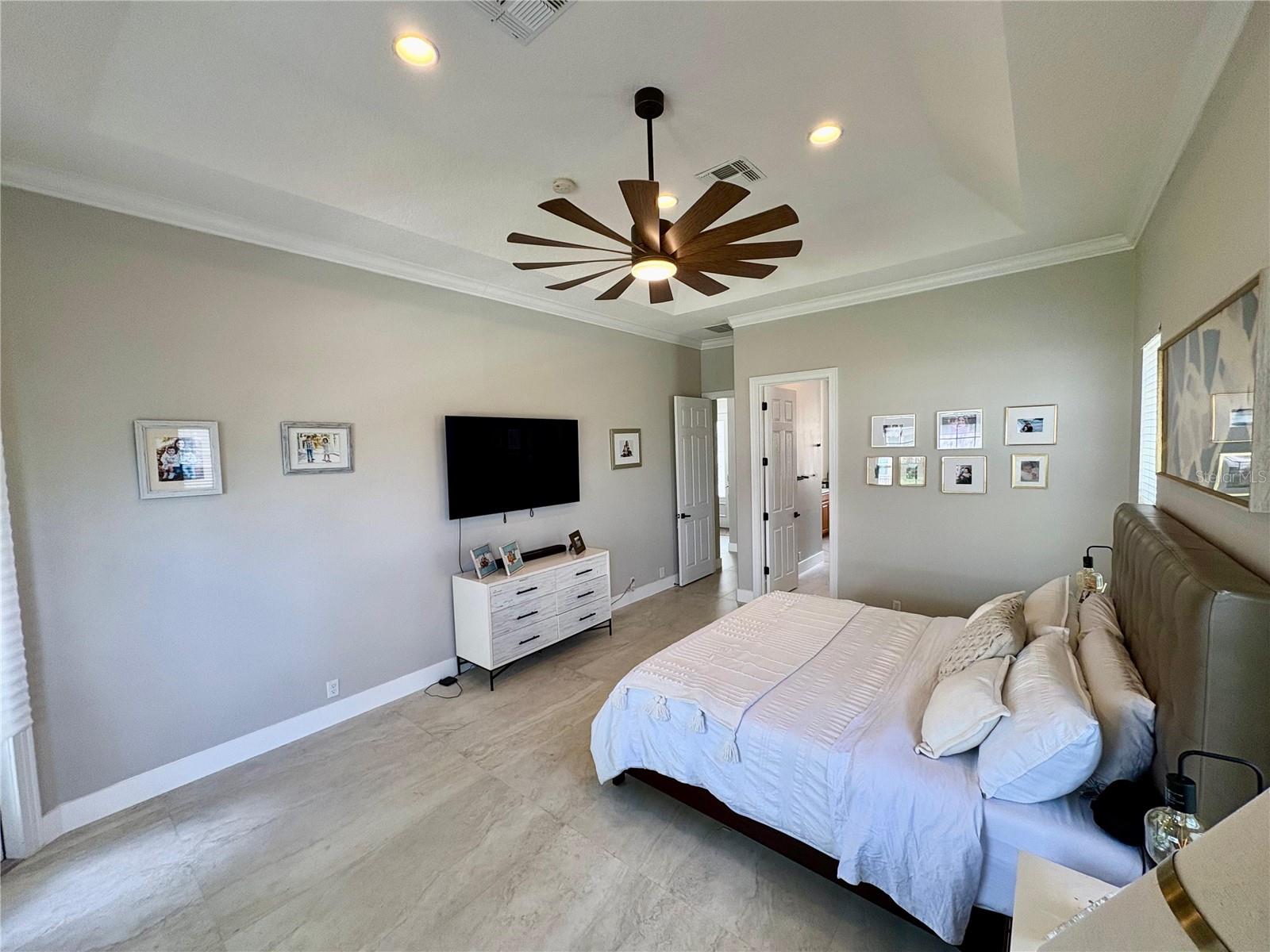 Image 14 of 28 For 11531 Claymont Circle