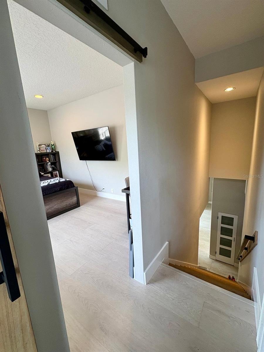 Image 24 of 28 For 11531 Claymont Circle