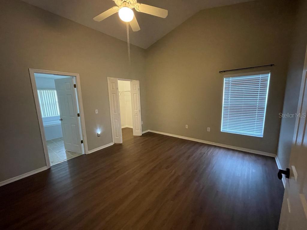 Image 13 of 14 For 4055 Sunny Day Way