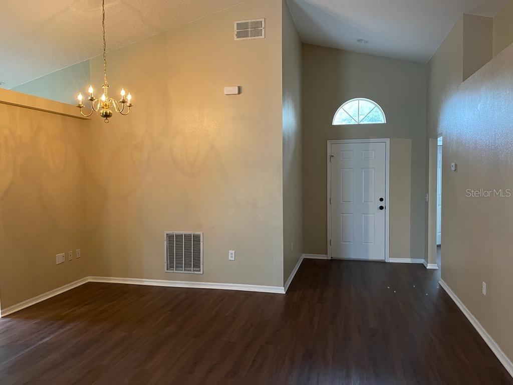 Image 2 of 14 For 4055 Sunny Day Way