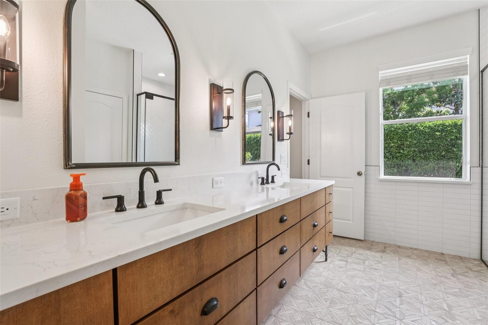 Image 17 of 45 For 3120 Park Meadow Drive