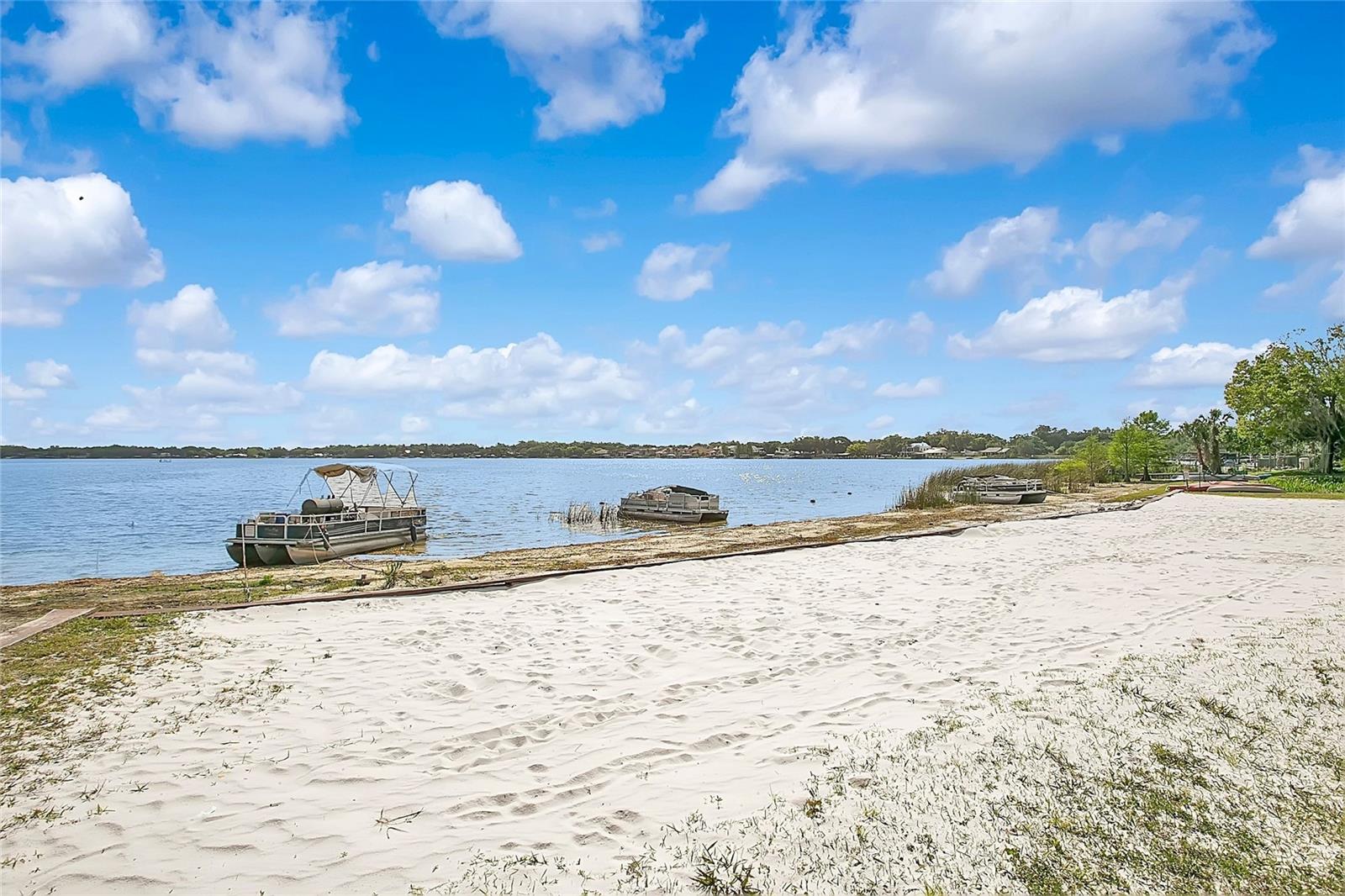 Image 17 of 26 For 5407 Hansel Avenue G12