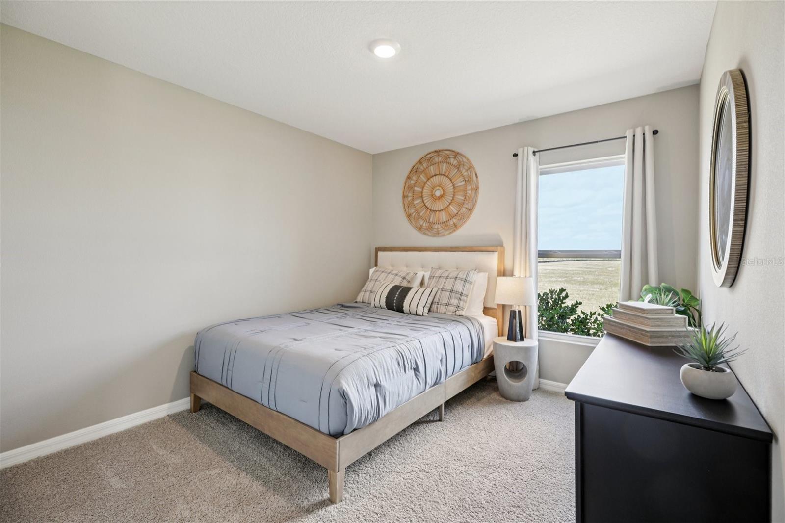 Image 24 of 35 For 734 Greenway Boulevard