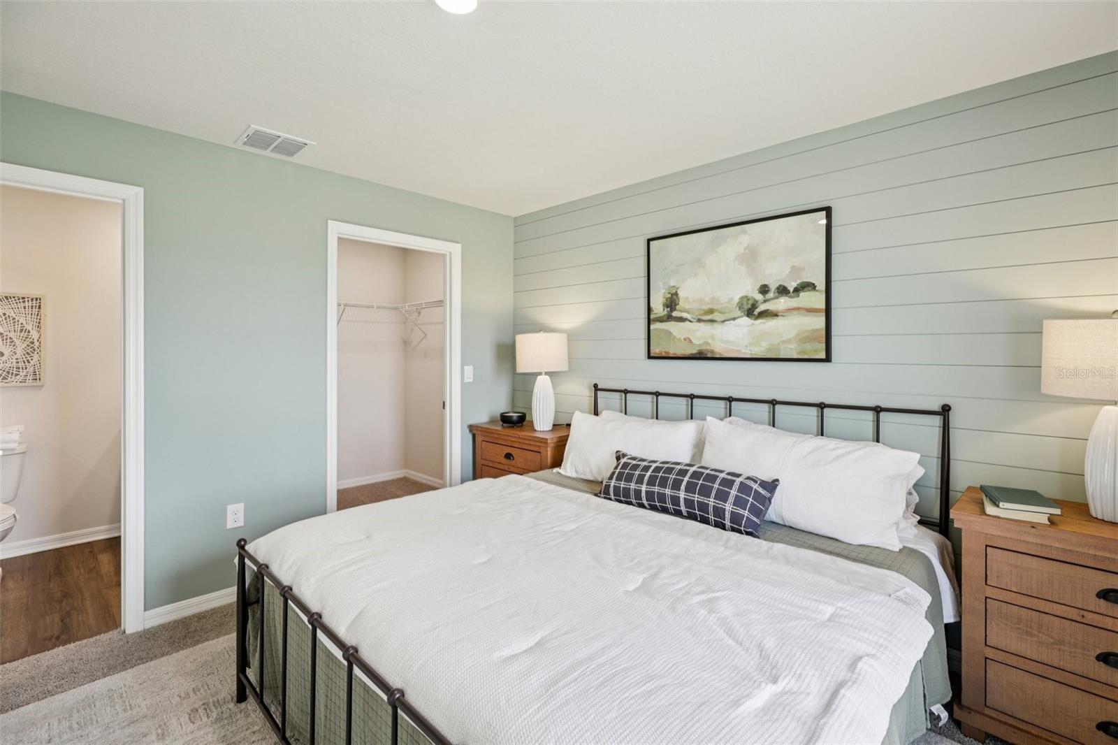 Image 30 of 35 For 734 Greenway Boulevard